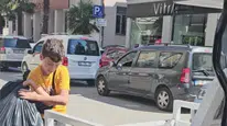 Ömer’in geri dönüşüm projesi Emre için umut ışığı oluyor