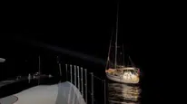 Urla açıklarında düzensiz göçmenler ve kaçakçılar yakalandı