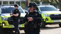 İngiltere'de RAF Fairford Hava Üssü yakınındaki operasyonda 5 kişi serbest bırakıldı