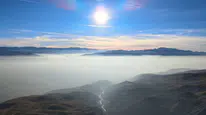 Erzincan'da sonbahar, sis bulutlarıyla eşsiz bir manzara sunuyor