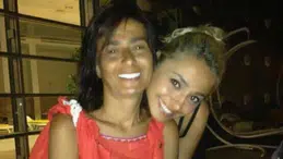 Yıldız Tilbe'nin kızı Sezen Burçin kim? Yıldız Tilbe kaç yaşında anne oldu, torunları var mı?