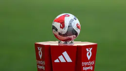 Süper Lig Puan Durumu! Galatasaray, Fenerbahçe, Beşiktaş ve Trabzonspor kaç puanda, şampiyonluk yarışında son tablo ne?