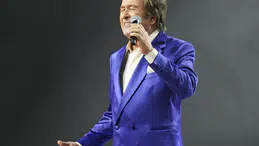 3 bin kişilik koro: Erol Evgin Ankara’da tarihi bir gece yaşattı