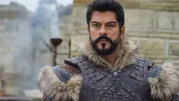 Burak Özçivit’in Toplam Serveti 2026 ve 1 Milyar TL İddiası Gerçek mi? Yurt Dışı Evleri, Lüks Araçları ve Yatırım Stratejisi