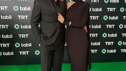 Ünlü çiftten düşman çatlatan poz: Berk Oktay’ın 'Mira Milena'lı aşk mesajı!