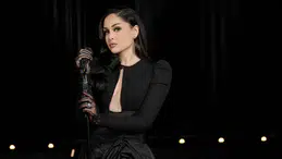 Hüsnü Şenlendirici’nin kızı Naz Şenlendirici ilk projesini paylaştı