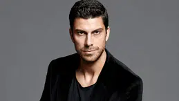 Armağan Oğuz kimdir ve nereli? Daha 17'in Hakan'ı kaç doğumlu, evli mi, hangi dizilerde yer aldı?