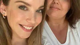 Gençlik sırrını merak ettirdi! Oyuncu Yaren Güldiken ve annesi arasındaki şaşırtan benzerlik