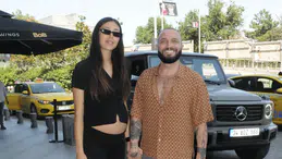 Berkay Şahin ve Özlem Ada Şahin çifti bebek alışverişinde görüntülendi