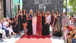 Ünlü modeller Aksaray'da düzenlenen defilede podyuma çıktı