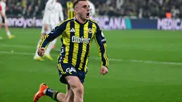 İlk yarıda tanınamadı, ikinci yarıda hayat verdi: Kerem Aktürkoğlu Fransa'da manşetlerde
