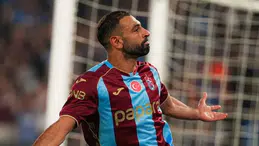 Trabzonspor derbisinde tarihi gece: Mohamed Salah tek başına fırtına estirdi