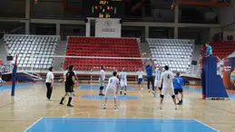 Erzincan'da Kamu Spor Oyunları Voleybol İl Birinciliği başladı