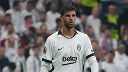 Beşiktaş'ta şok sakatlık gelişmesi: Ümit Akdağ'ın elinde kırık saptandı