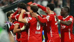 Beşiktaş evinde hata yapmadı: Başakşehir engeli iki golle aşıldı