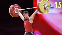 Podyumda Türk rüzgarı: Kaan Kahriman Avrupa ikincisi oldu