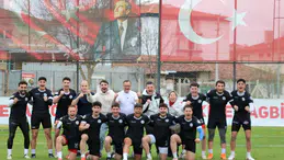 Körfez’in ragbi fırtınası Ankara’da esti: Erkekler şampiyonluk kupasını kaldırdı