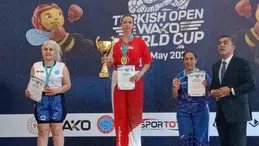 Hem antrenör hem sporcu: Sandıklı'nın gururu dünya kürsüsünde