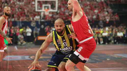 Atina’da hüsran: Fenerbahçe Beko Avrupa hayallerini yarı finalde noktaladı