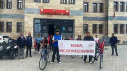 Aslanapa’da iki teker üzerinde farkındalık: Gençler hem spor yaptı hem çevre mesajı verdi