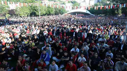 Kâğıthane'de Dünya Kupası heyecanı dev ekranlarda yaşandı