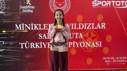 Alanyalı minik okçular Türkiye şampiyonasından madalyalarla döndü