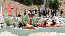 Çatak'ta rafting Türkiye şampiyonası 3. ayak yarışları tamamlandı