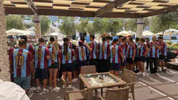 Trabzonspor sevgisi Kıbrıs'a taşındı: 250 Salah forması otel çalışanlarına dağıtıldı