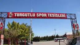 Turgutluspor'un yeni teknik direktörü 22 yaşındaki Zeynep Mestan