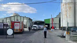 Afyonkarahisar'da sessizliği bozan patlama: Fabrikada dehşet verici anlar!