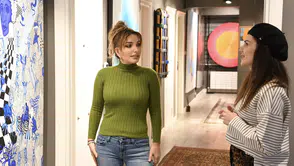 Setten galeriye! Yağmur Tanrısevsin yeni evi için sanat avında