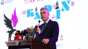 Sağlık Bakanlığı'ndan kadın çalışanlara büyük destek: Kreş ve anaokulu müjdesi