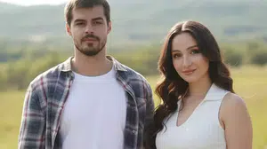 Gönül Dağı’ndan Paris’e... Berk Atan ve Gökçe Akyıldız aşk turunda!