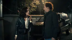 Bergüzar Korel ve Timuçin Esen’li 'İlk ve Son' 3. sezonuyla geliyor