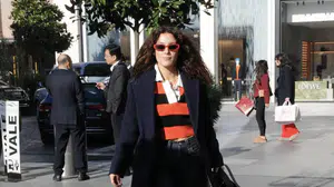 Cansu Tosun’dan alışveriş merkezinden sürpriz görüntü