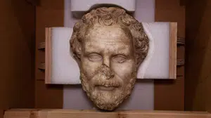 Boubon’un İmparatoru Türkiye’de: Tarihi eserler anavatanına döndü