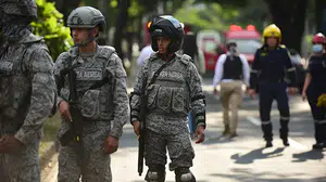 Kolombiya’da çatışma gölgesi: Askeri birlik saldırıya uğradı!