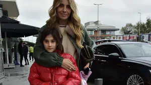Nur Fettahoğlu ve kızı Elisa yeni yıla hazırlık alışverişinde!