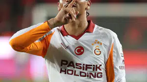 Galatasaray’da 9 eksik: Osimhen yok, tüm sorumluluk Sane’de!