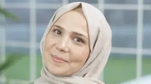 Yemekteyiz Betül Ceylan kimdir, kaç yaşında, aslen nereli, evli mi? Haftanın renkli yarışmacısı