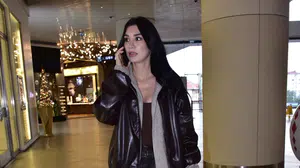 Ünlü oyuncu Burcu Kıratlı’dan alışveriş molası!