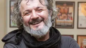 Müfit Can Saçıntı kimdir, alevi mi, nereli, kiminle evli, kaç yaşında? Hayat felsefesi ve biyografisine dair