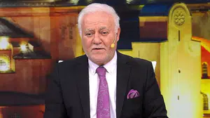 Nihat Hatipoğlu’ndan Teknoloji Yorumu! “İlim Nerede Olursa Alınır”