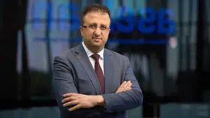 Ahmet Akyol kimdir, aslen nereli, kaç yaşında, eşi kim ve Türk savunma sanayiindeki projeleri