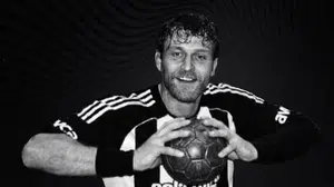 Gökhan Aksu Kimdir, Neden Öldü, Kaç Yaşındaydı, Hangi Takımlarda Oynadı, A Milli Hentbol Takımı Kariyeri