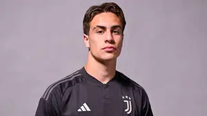 Kenan Yıldız Türkçe Biliyor mu, Hangi Dilleri Konuşuyor?