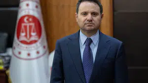 Akın Gürlek’in eşi ne iş yapıyor? Adalet Bakanı Akın Gürlek’in eşinin mesleği belli mi?