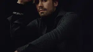 Aynı Yağmur Altında Koray Karakteri Kim? Tarık Emir Tekin Kimdir, Kaç Yaşında, Nereli, Annesi ve Babası Kim?