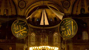 Rahmet, Mağfiret ve Gözyaşı Dolu Saatler: Kadir Gecesi