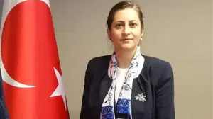 Dilşad Kırbaşlı Karaoğlu Kimdir, Kaç Yaşında, Nereli, Evli mi, Kaç Dil Biliyor, Evli mi?